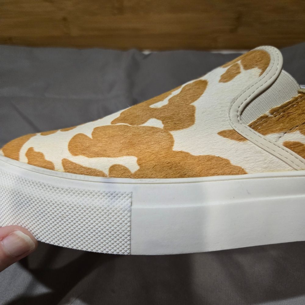 Coconuts by Matisse Tan and White Cowhide Slip-On Shoes - Picture 9 of 10
